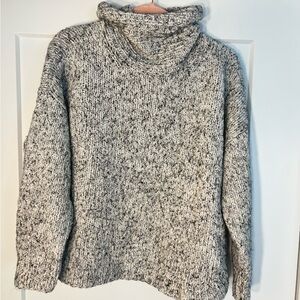 Cozy Knit Women's Sweater - Gray
